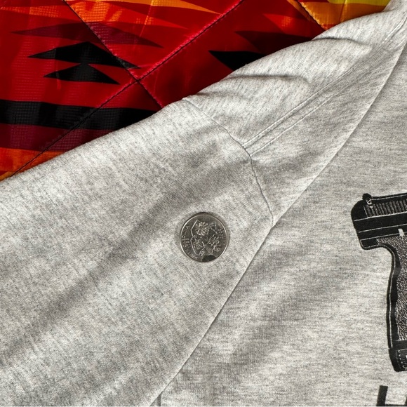 Hi Point Firearms Vintage T Shirts Mansfield‎ Ohio Collection Gray Jerzees Y2K L - Picture 11 of 11